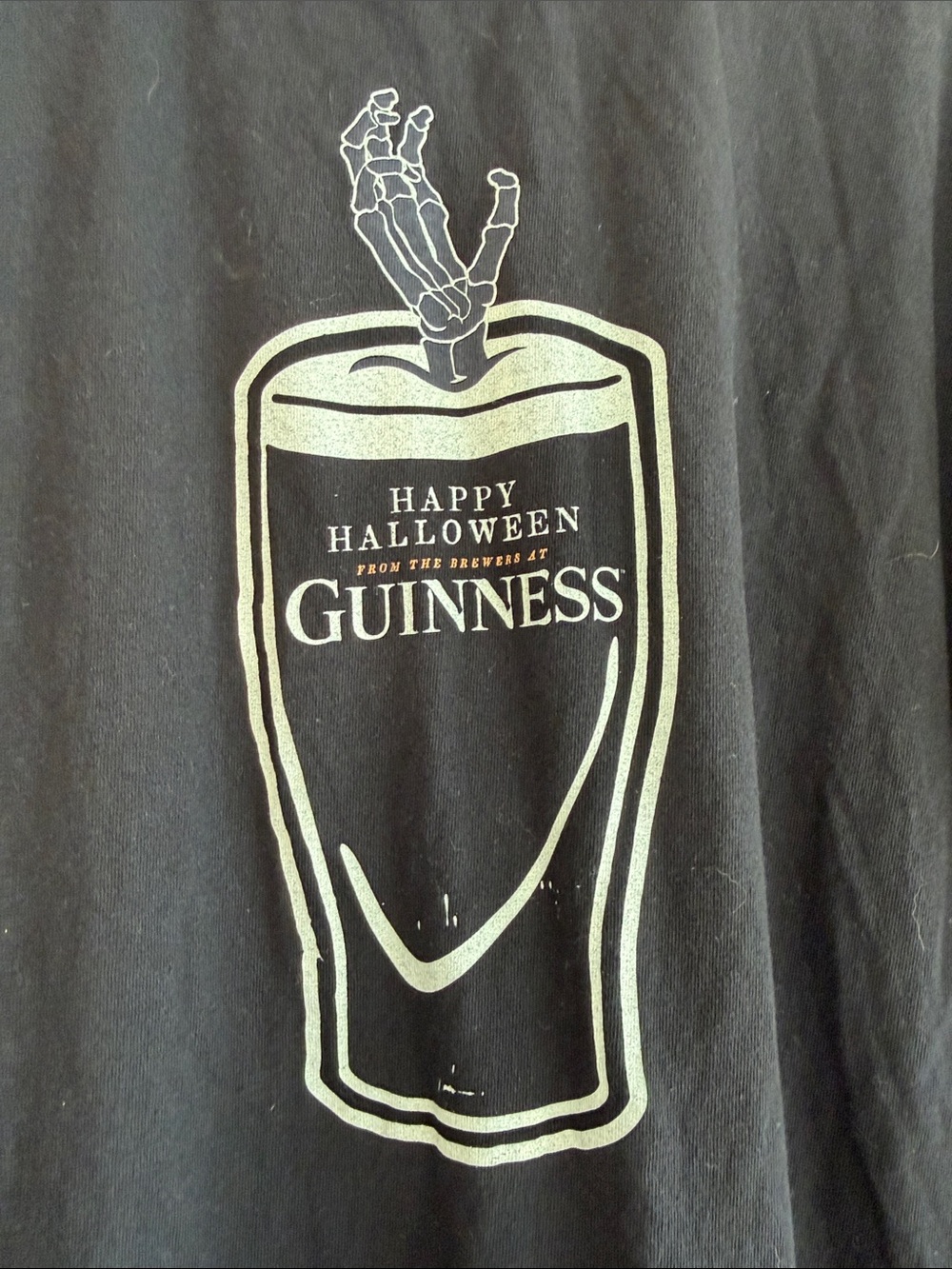 Guinness HALLOWEEN Black Short-Sleeve Tee Harp Emblem Large L